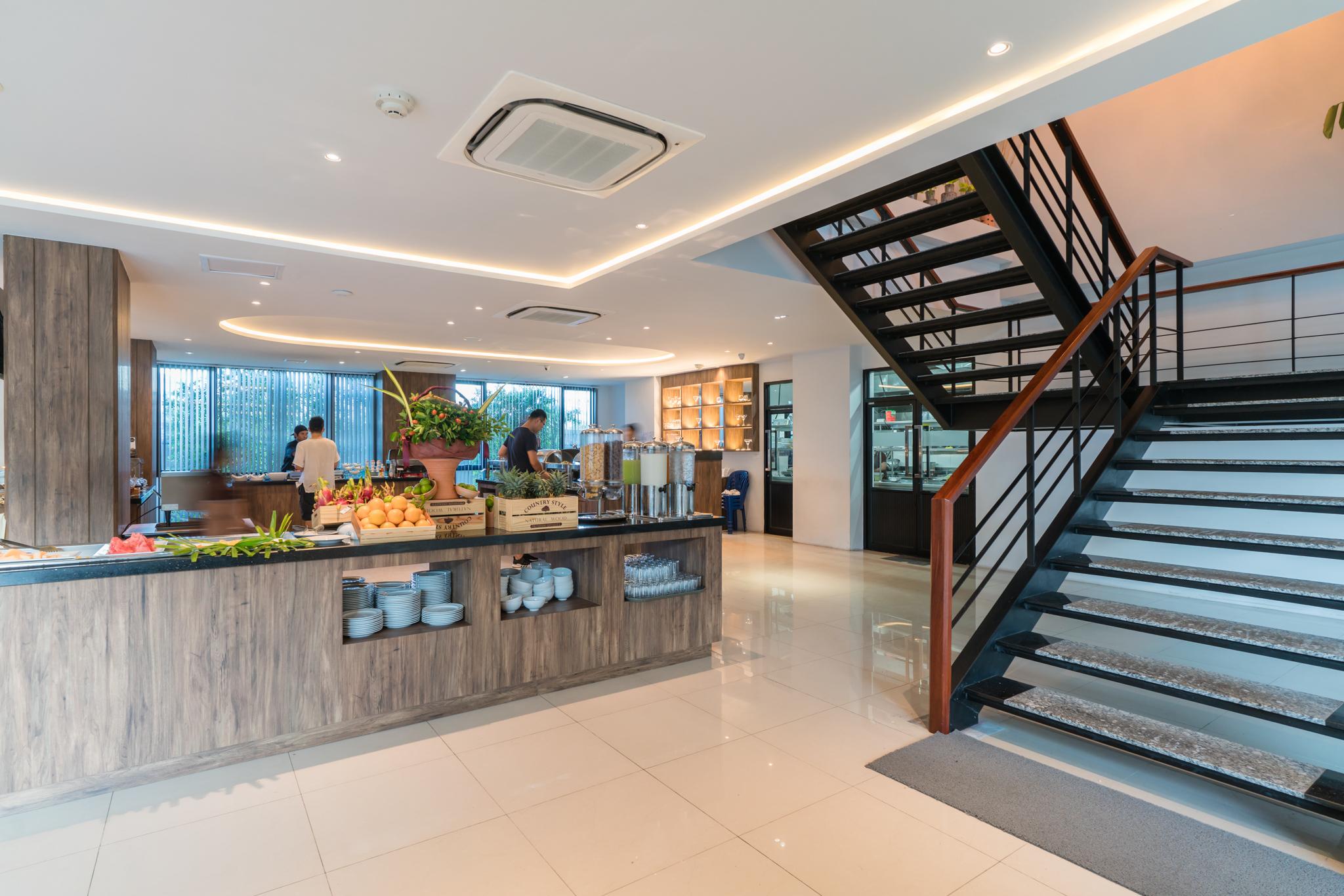 Hotell New Square - Sha
